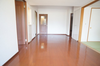 【居間・リビング】