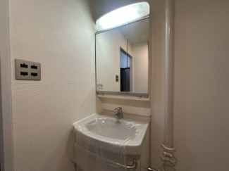 【独立洗面台】