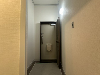 【玄関】