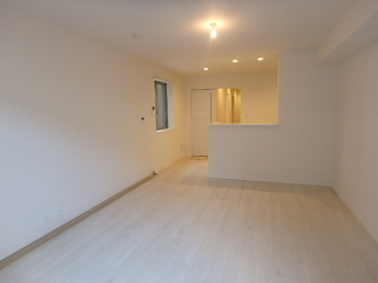 【居間・リビング】