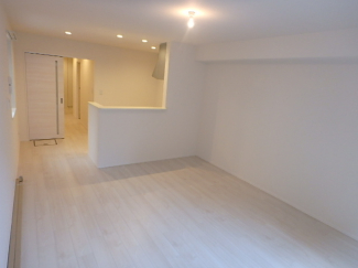 【居間・リビング】