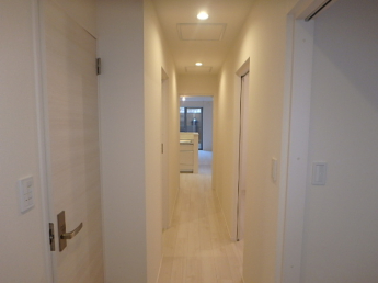 【居間・リビング】