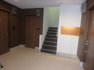 【エントランス】