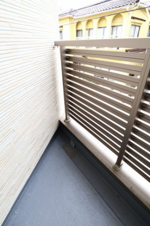 【バルコニー】