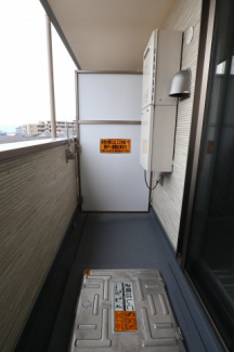 【バルコニー】