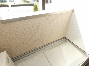 【バルコニー】