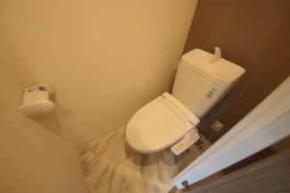 清潔感のあるトイレです