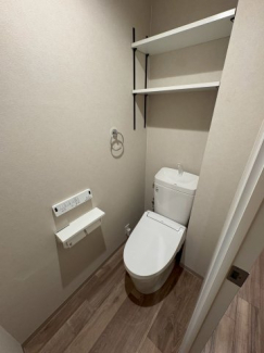 コンパクトで使いやすいトイレです