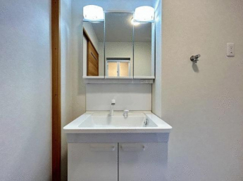 明石市二見町西二見の中古一戸建ての画像