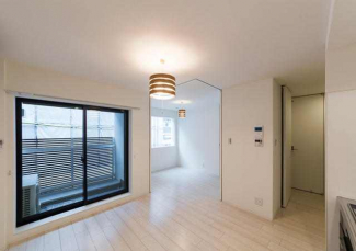 ＯＮＤＩＮＡ　オンディーナの画像