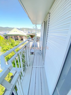 【バルコニー】