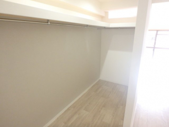 ウォークインクローゼット完備