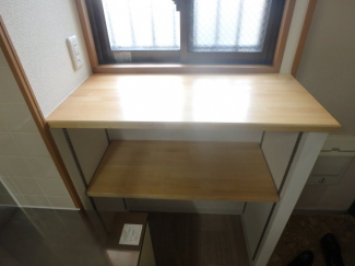 玄関近くの収納です