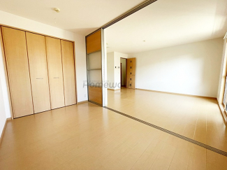 【居間・リビング】