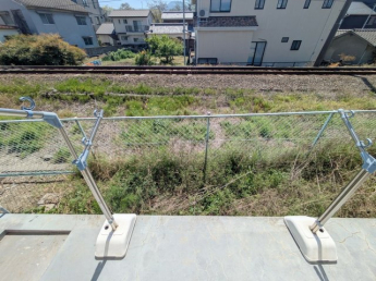 【バルコニー】