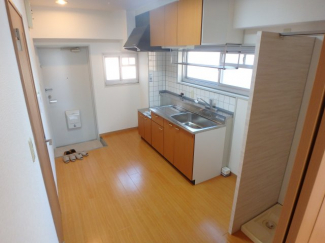 採光多いキッチンです