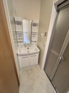 【独立洗面所】