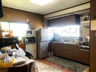 荷物はありますが、丁寧にお使いです。