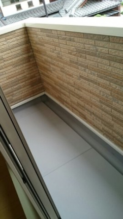 【バルコニー】