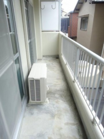 【バルコニー】