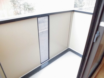 【バルコニー】