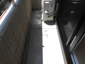 【バルコニー】