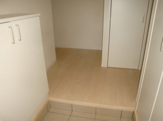 【玄関】
