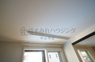 室内物干し設備を設けております