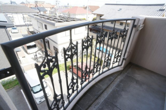 【バルコニー】