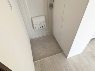 【玄関】