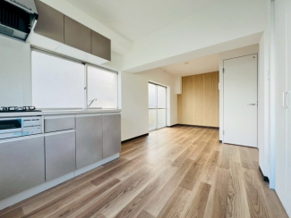 【居間・リビング】