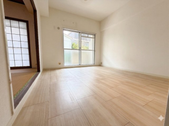 【居間・リビング】