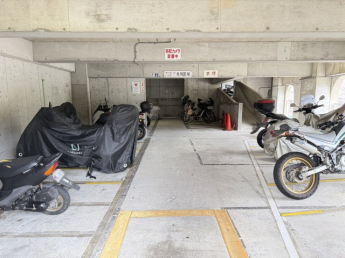 メゾンドール明石山ノ手 B棟の画像