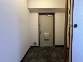 【玄関】