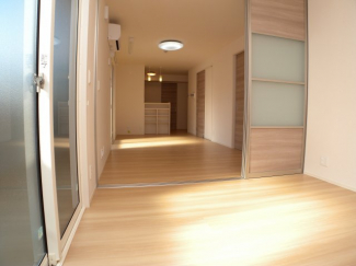 【居間・リビング】