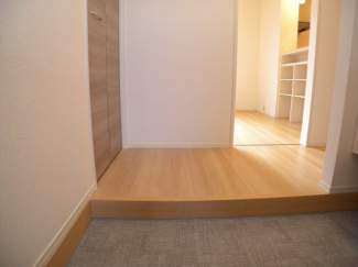 【玄関】