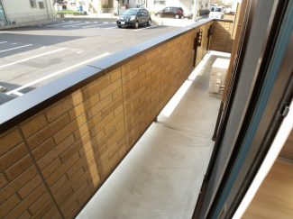 【バルコニー】