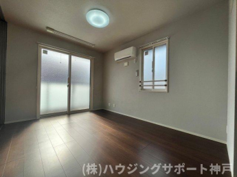 【居間・リビング】