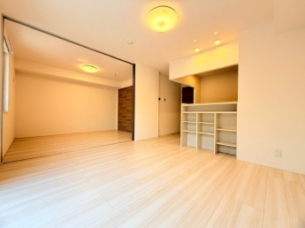 【居間・リビング】