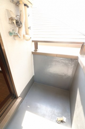 【バルコニー】