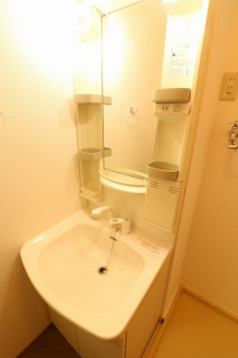 【独立洗面所】