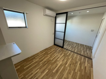 【居間・リビング】