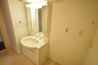 【独立洗面所】