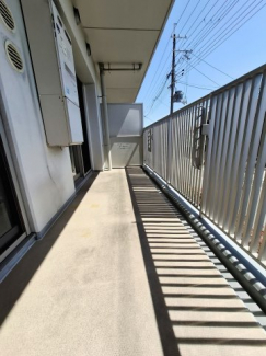 【バルコニー】