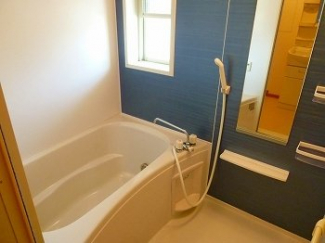 お風呂で日々の疲れを落としましょう