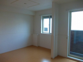 こちらのリビングで趣味の時間をお楽しみください