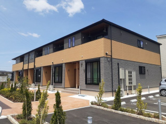 落ち着いた雰囲気の外観です