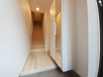 ゆったりとした玄関です