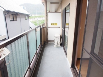 バルコニーがあります