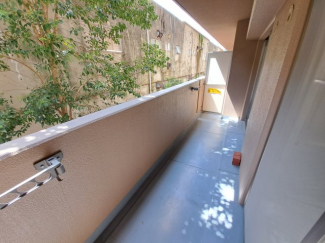 【バルコニー】